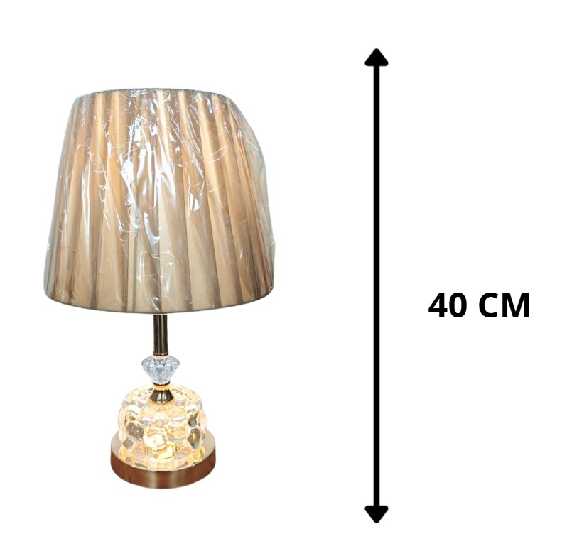 Lámpara decorativa dorada 