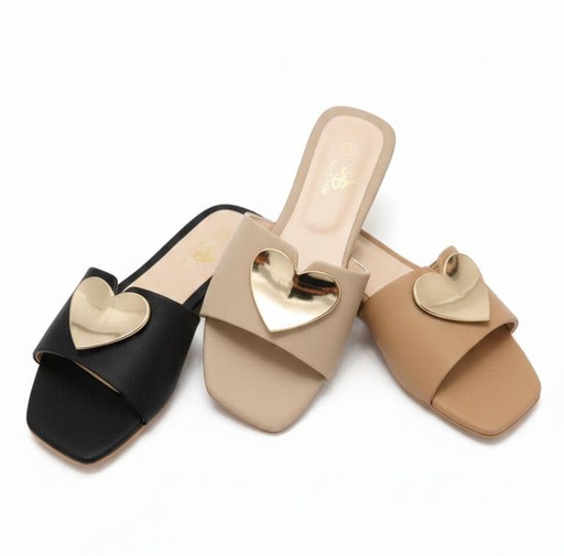 [PYW25867] Sandalia Planas Punta Cuadrada y Corazones 